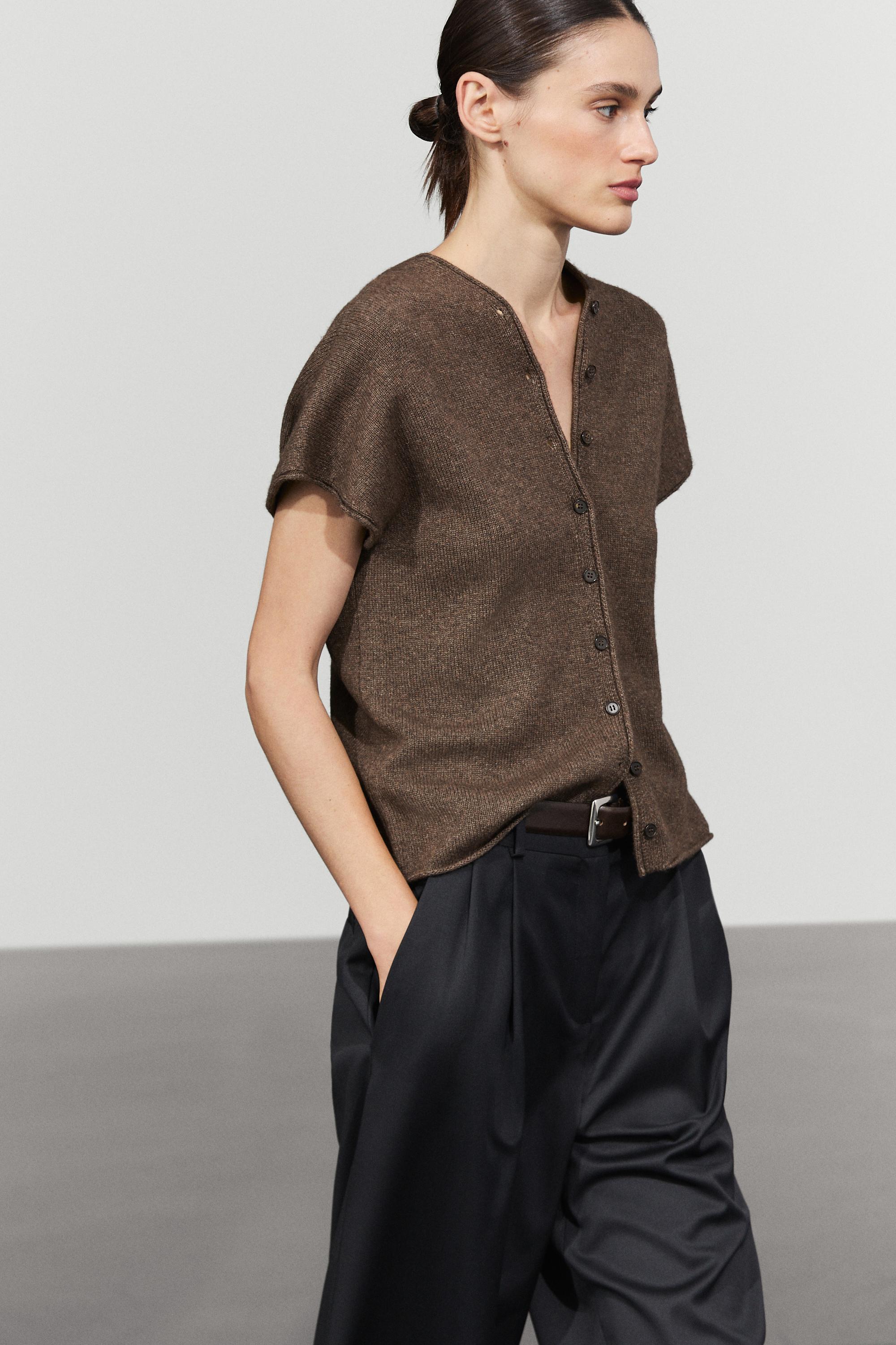 Wool blend V-neck knit vest